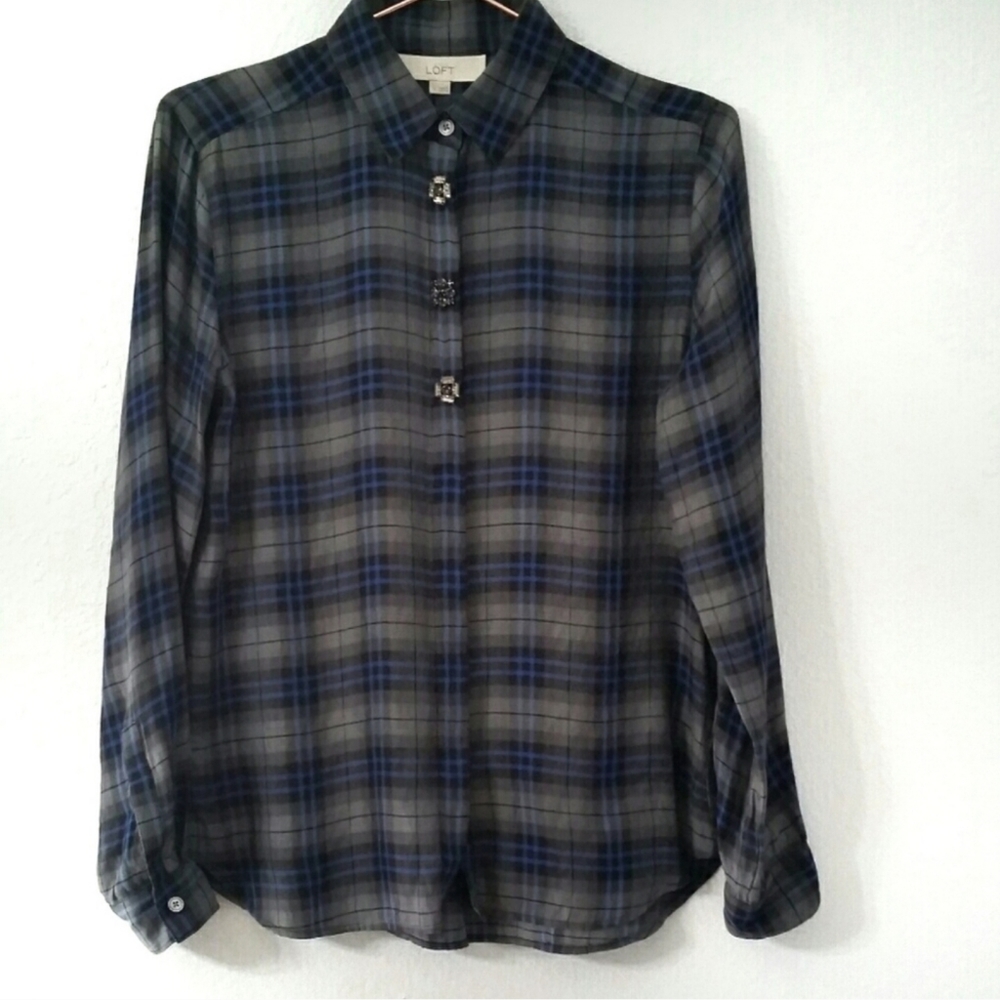 Loft plaid button-up shirt size Small